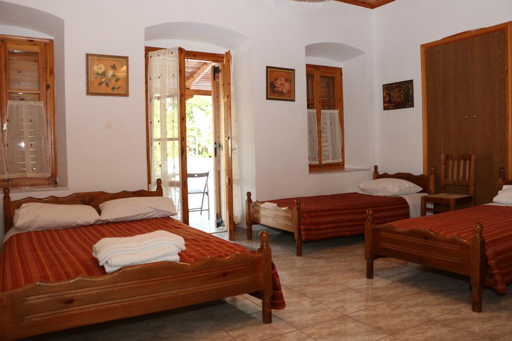 Maleatis Apollo Guesthouse Kosmás Exterior foto